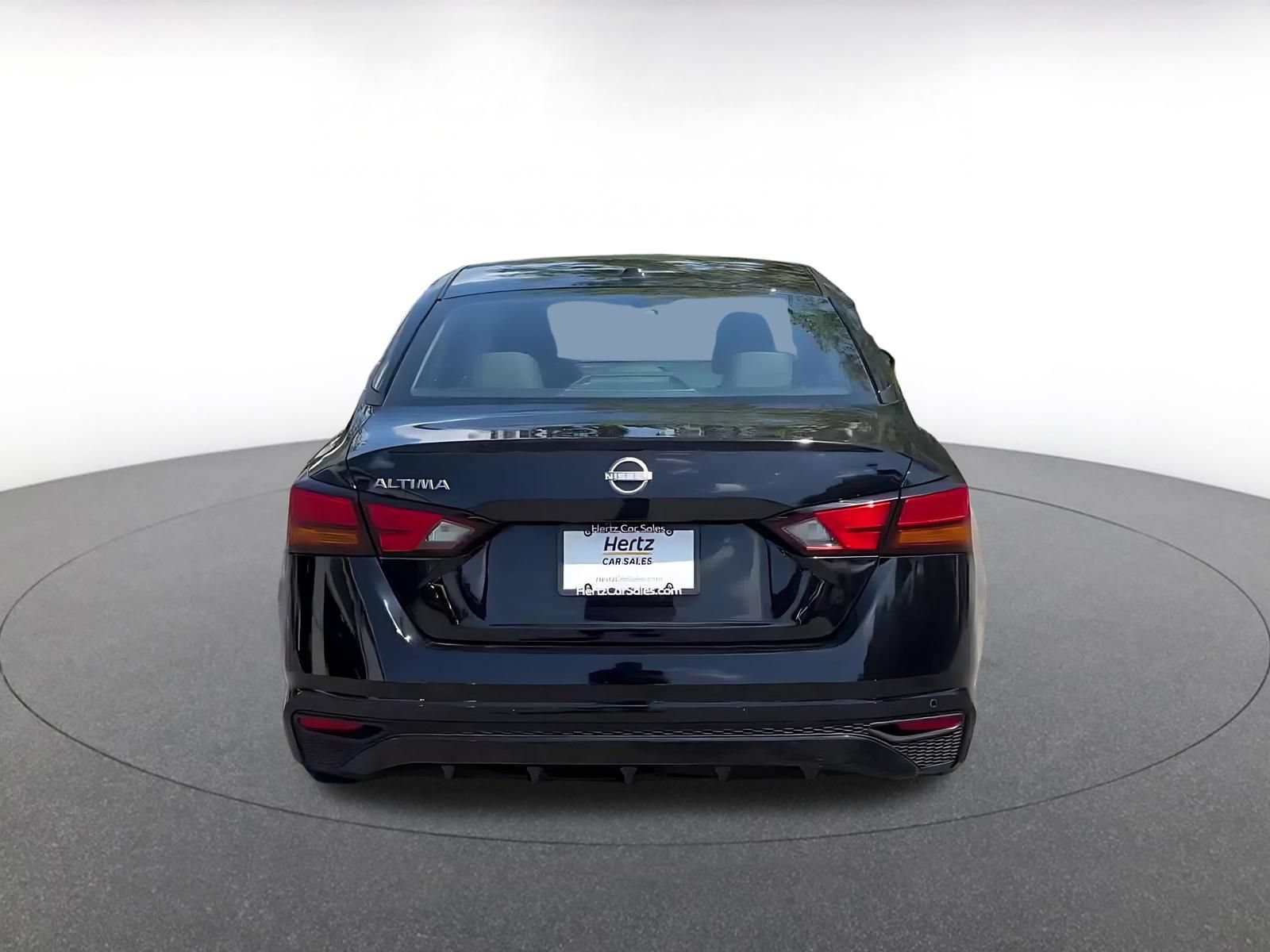 Thumbnail: 2025 Nissan Altima - 11
