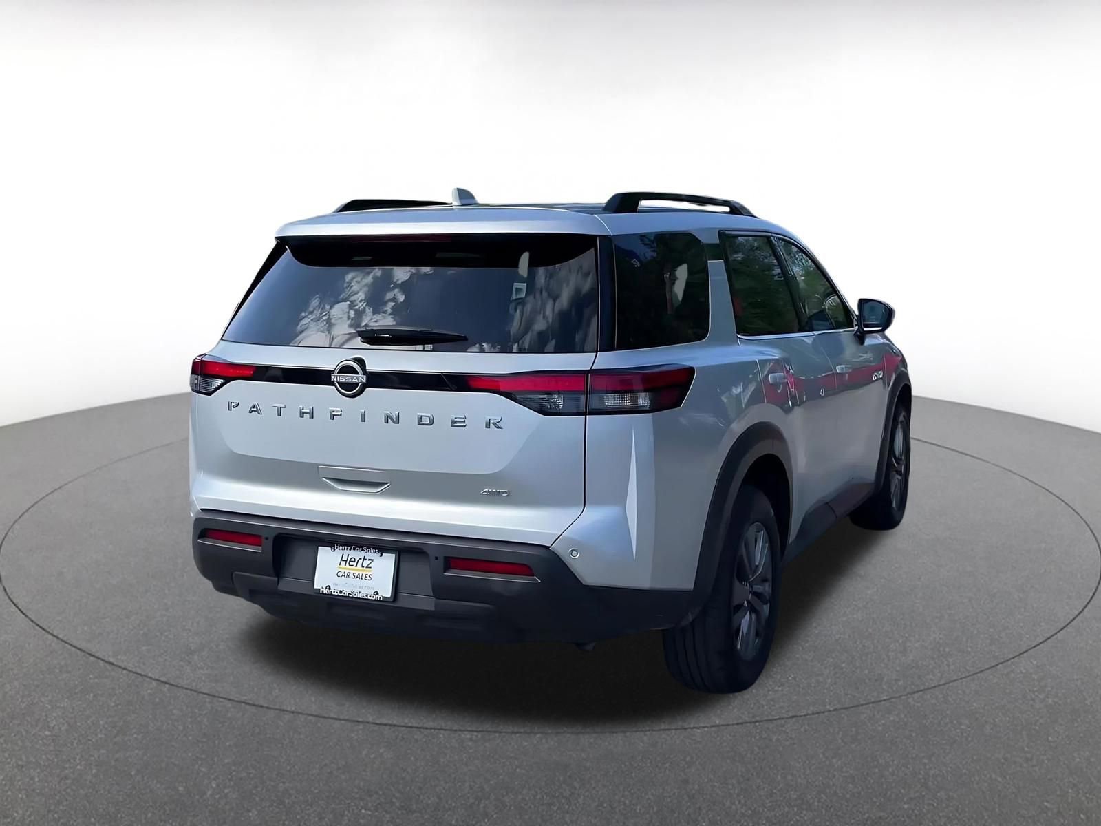 Thumbnail: 2025 Nissan Pathfinder - 12
