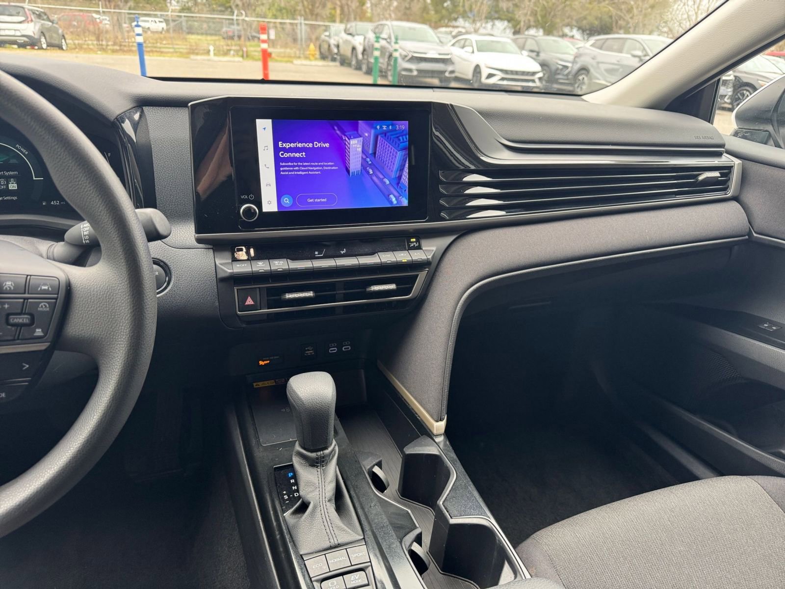 Thumbnail: 2025 Toyota Camry - 17