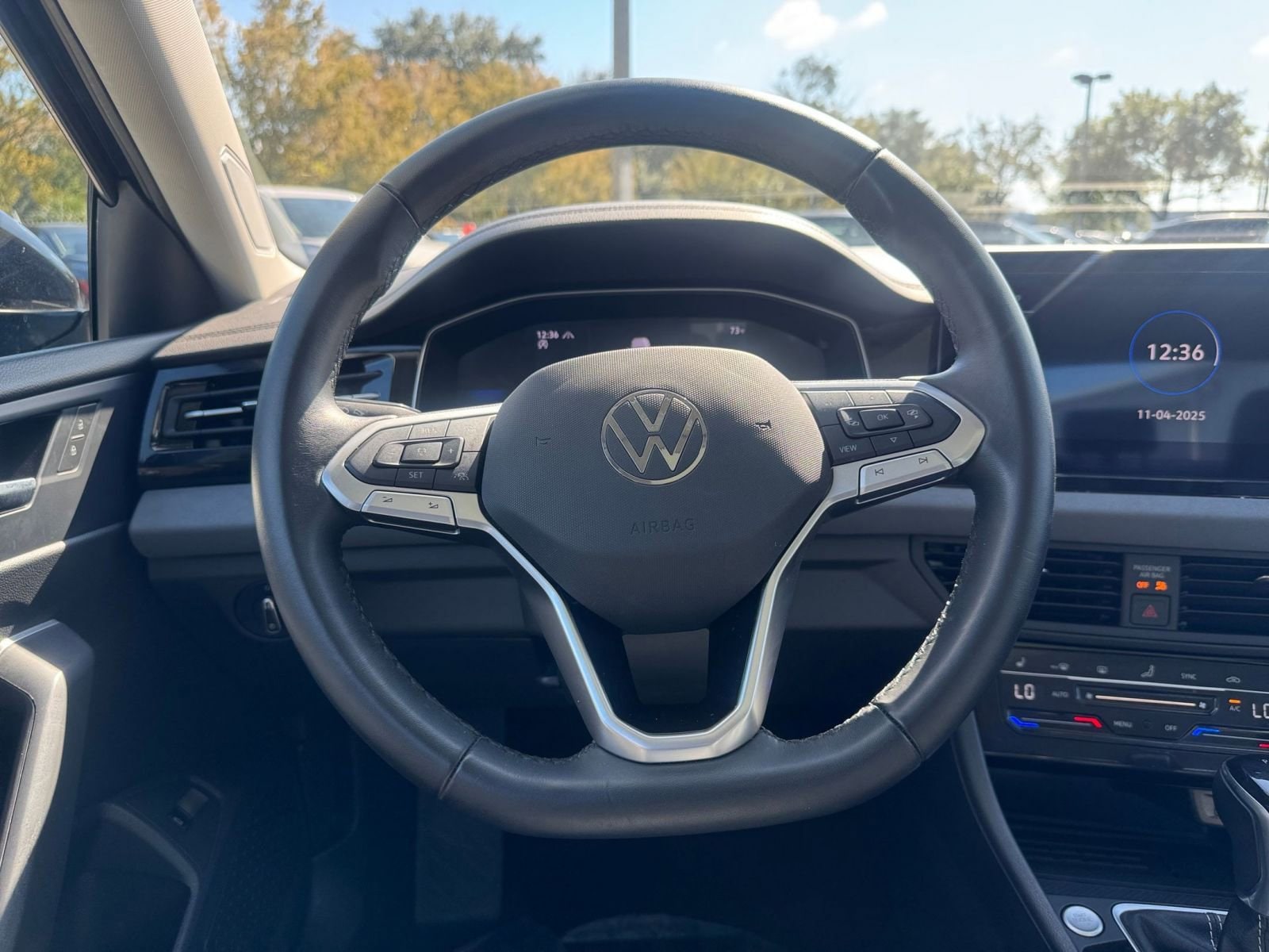 Thumbnail: 2025 Volkswagen Jetta - 27