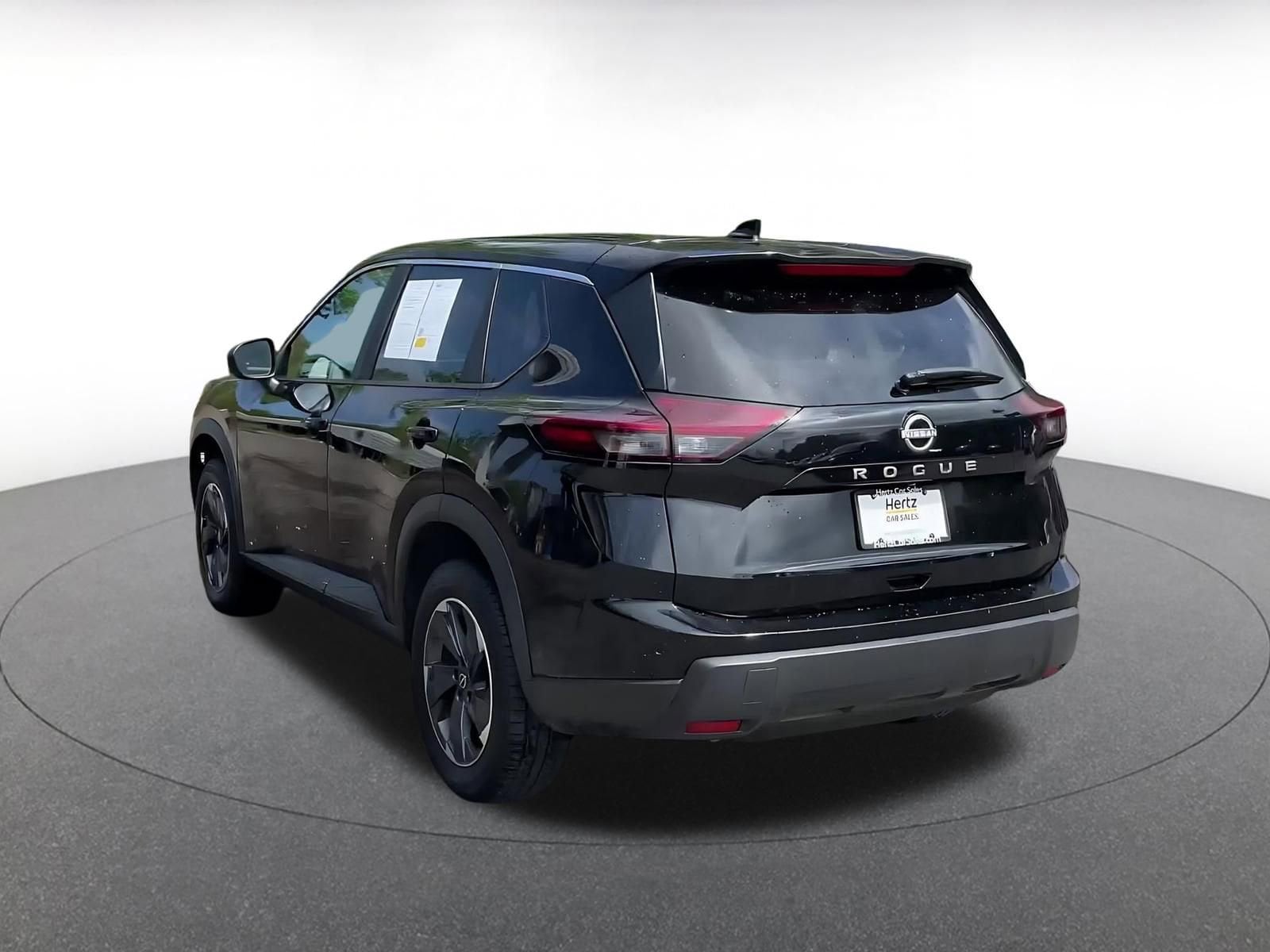 Thumbnail: 2025 Nissan Rogue - 10