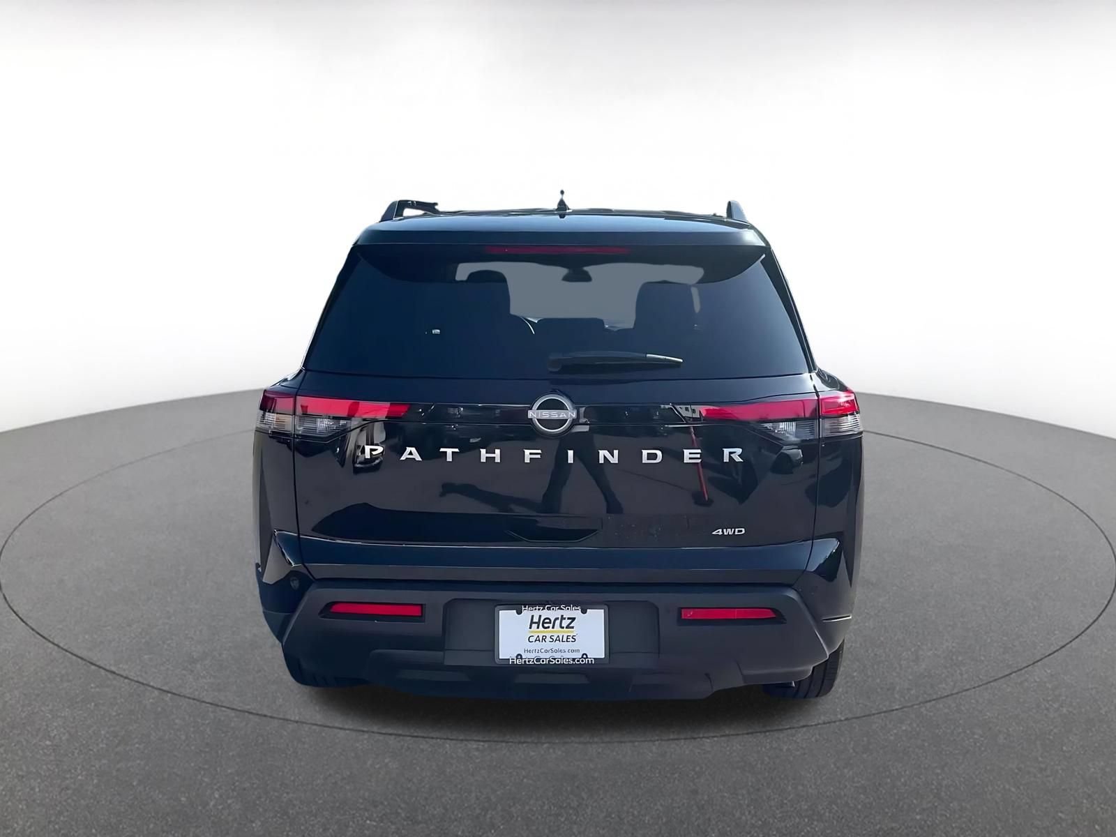 Thumbnail: 2025 Nissan Pathfinder - 11