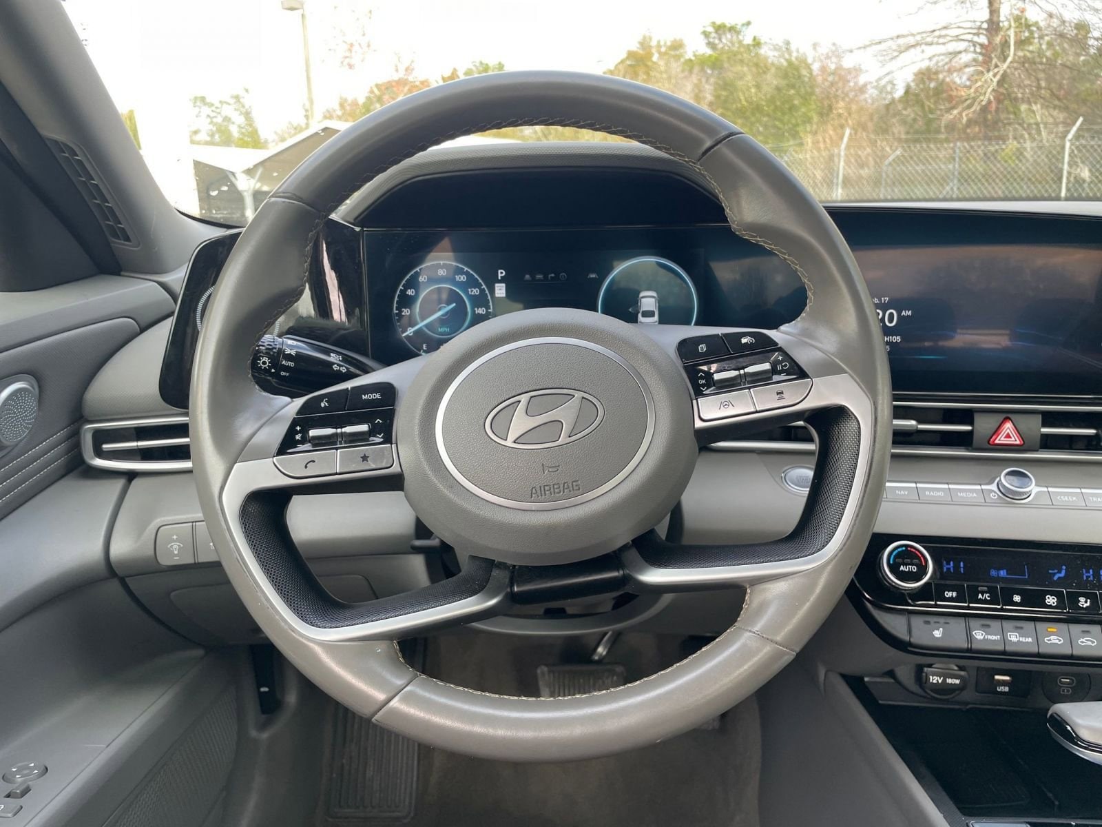 Thumbnail: 2025 Hyundai Elantra - 28