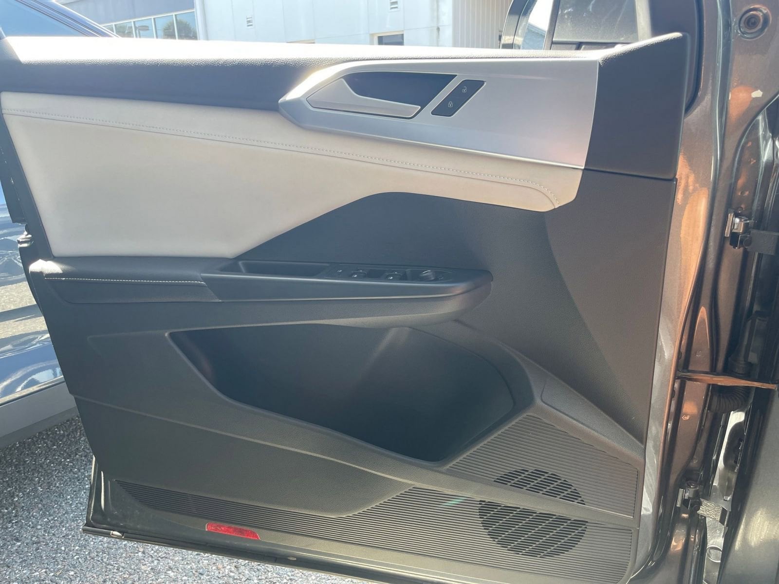 Thumbnail: 2025 Volkswagen Taos - 20