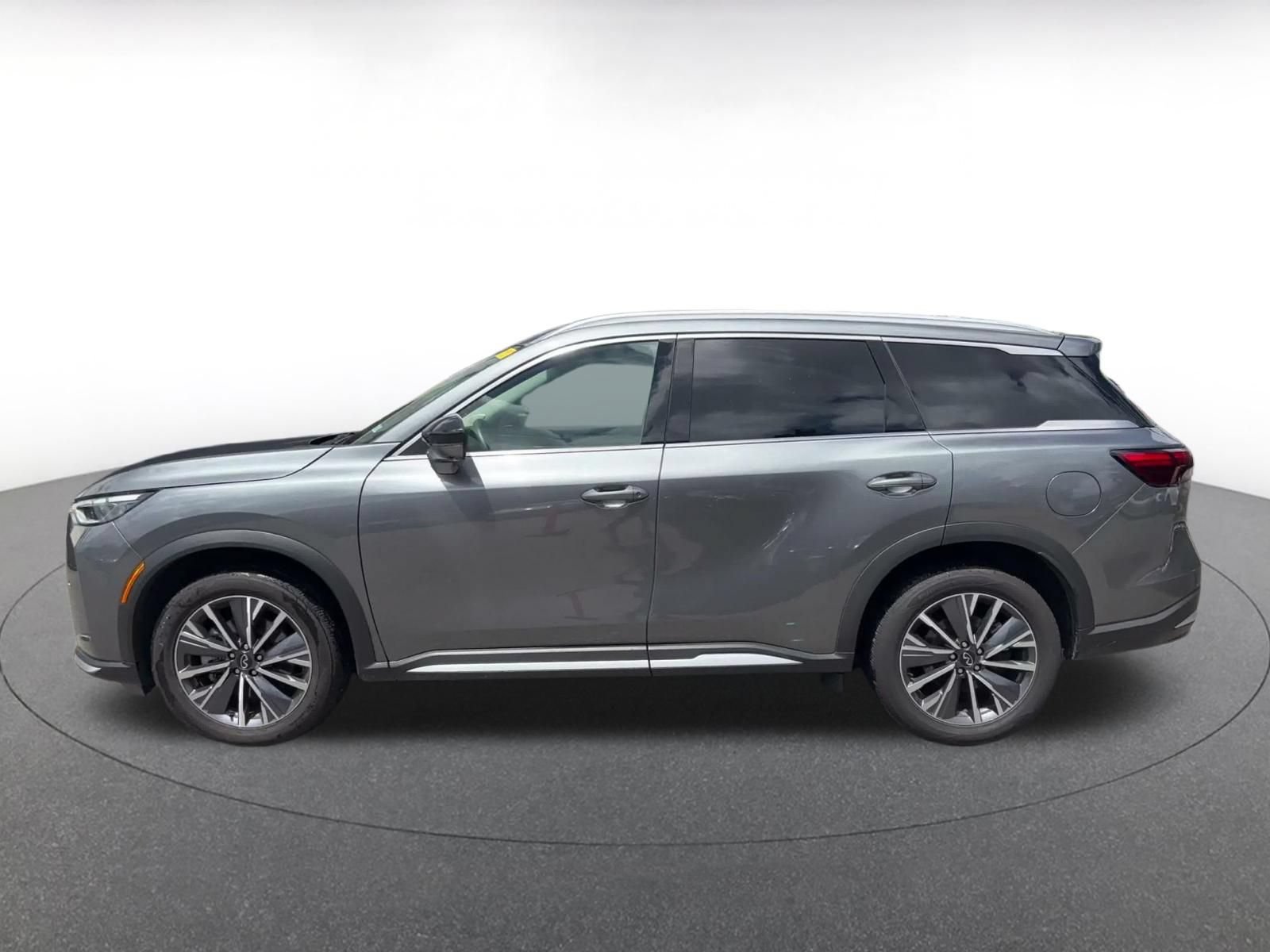 Thumbnail: 2026 INFINITI QX60 - 7