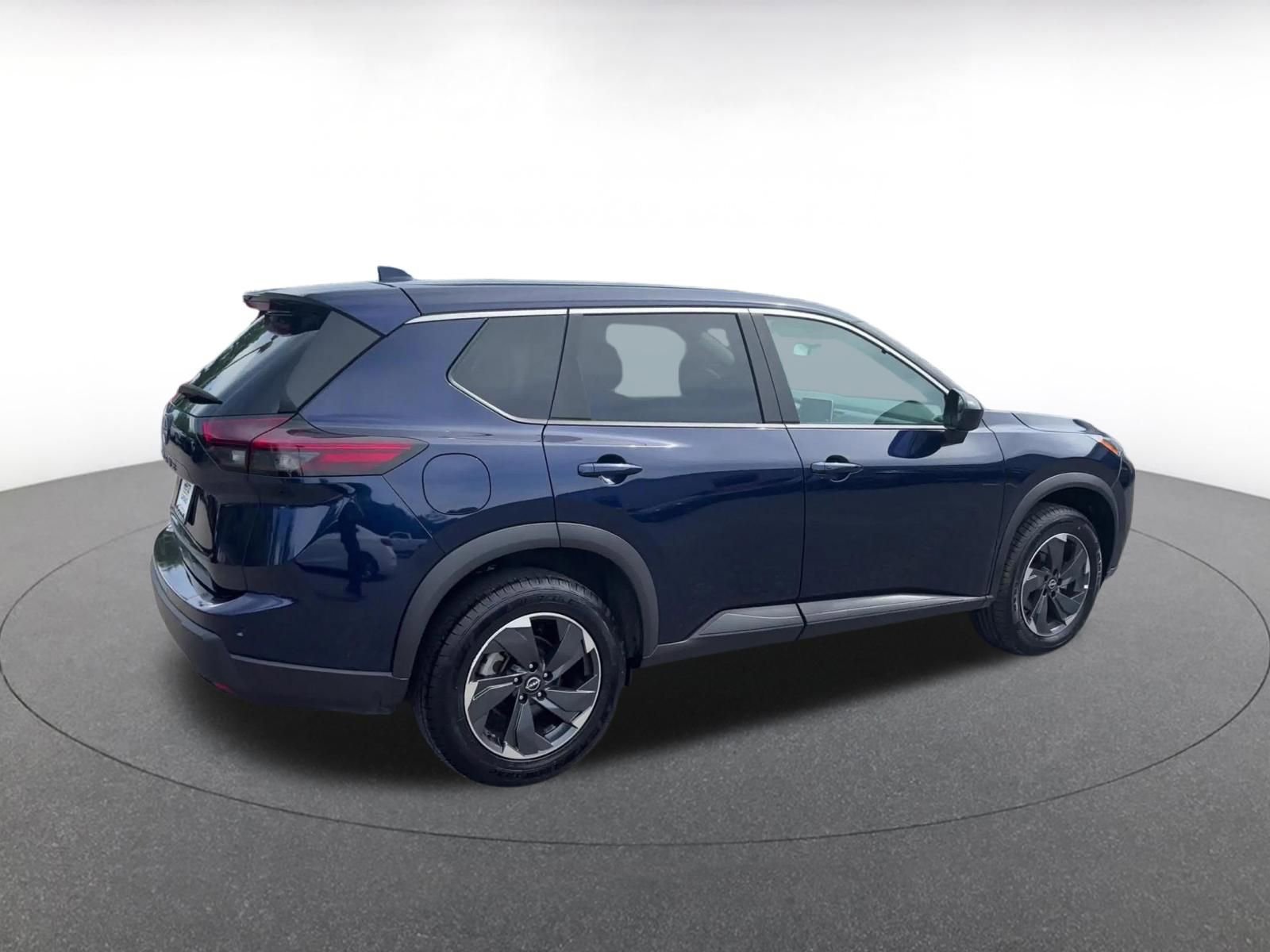 Thumbnail: 2025 Nissan Rogue - 14