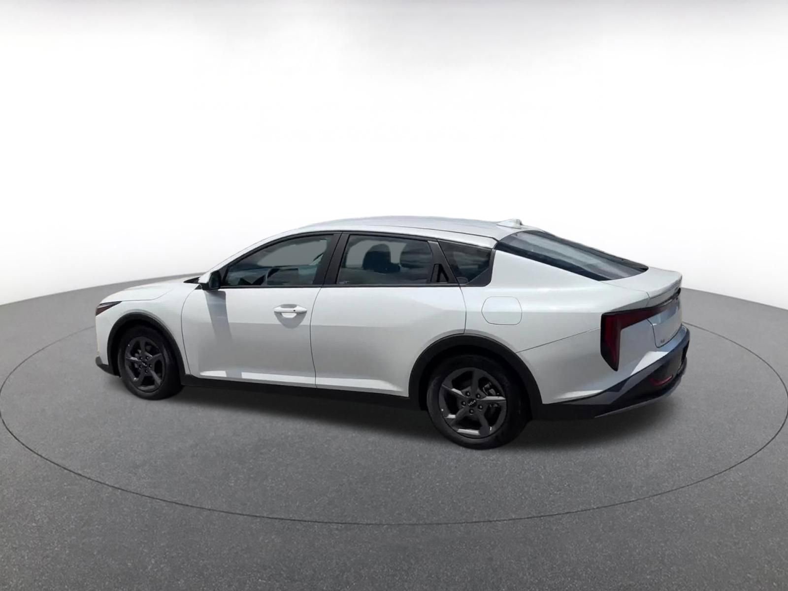 Thumbnail: 2025 Kia K4 - 9