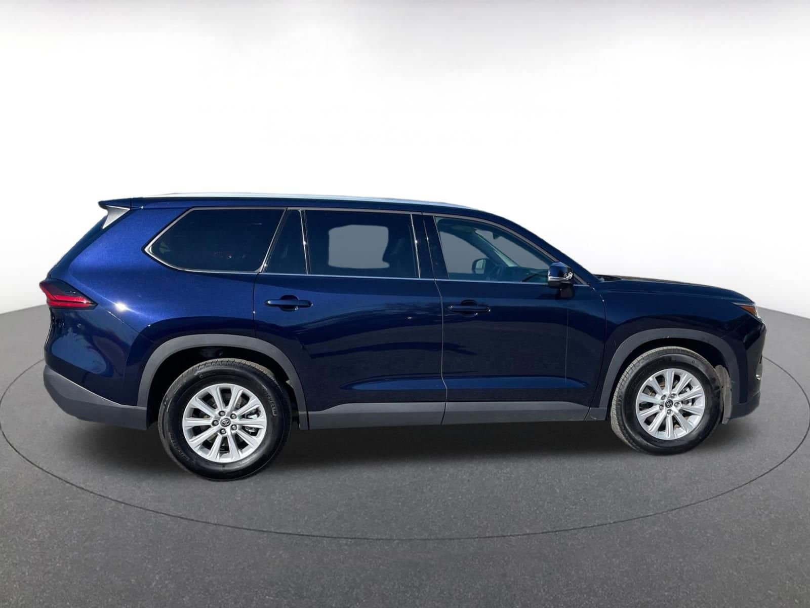 Thumbnail: 2025 Toyota Grand Highlander - 15