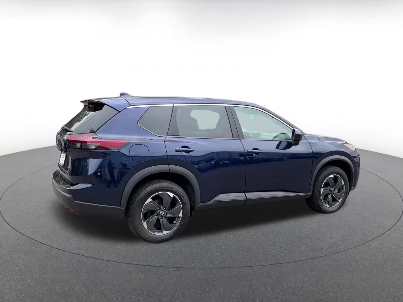 Thumbnail: 2025 Nissan Rogue - 14