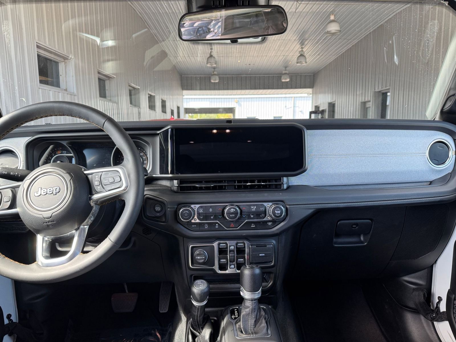 Thumbnail: 2025 Jeep Wrangler - 18