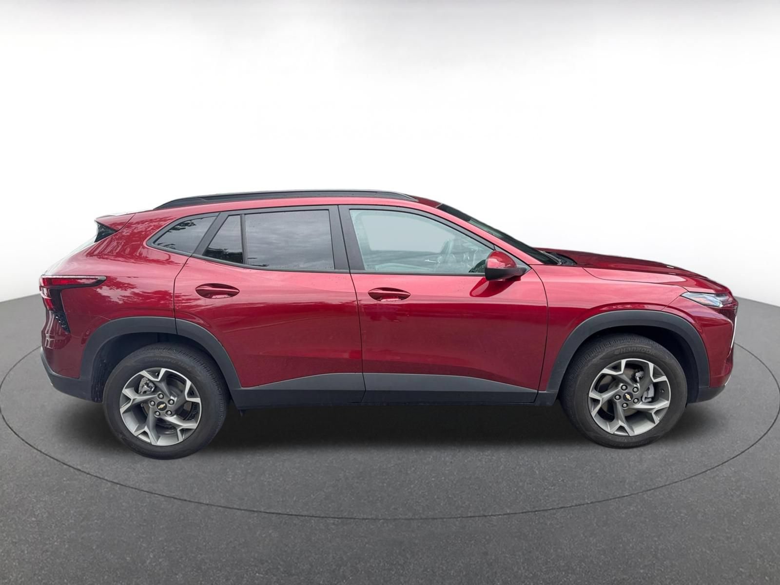 Thumbnail: 2025 Chevrolet Trax - 12