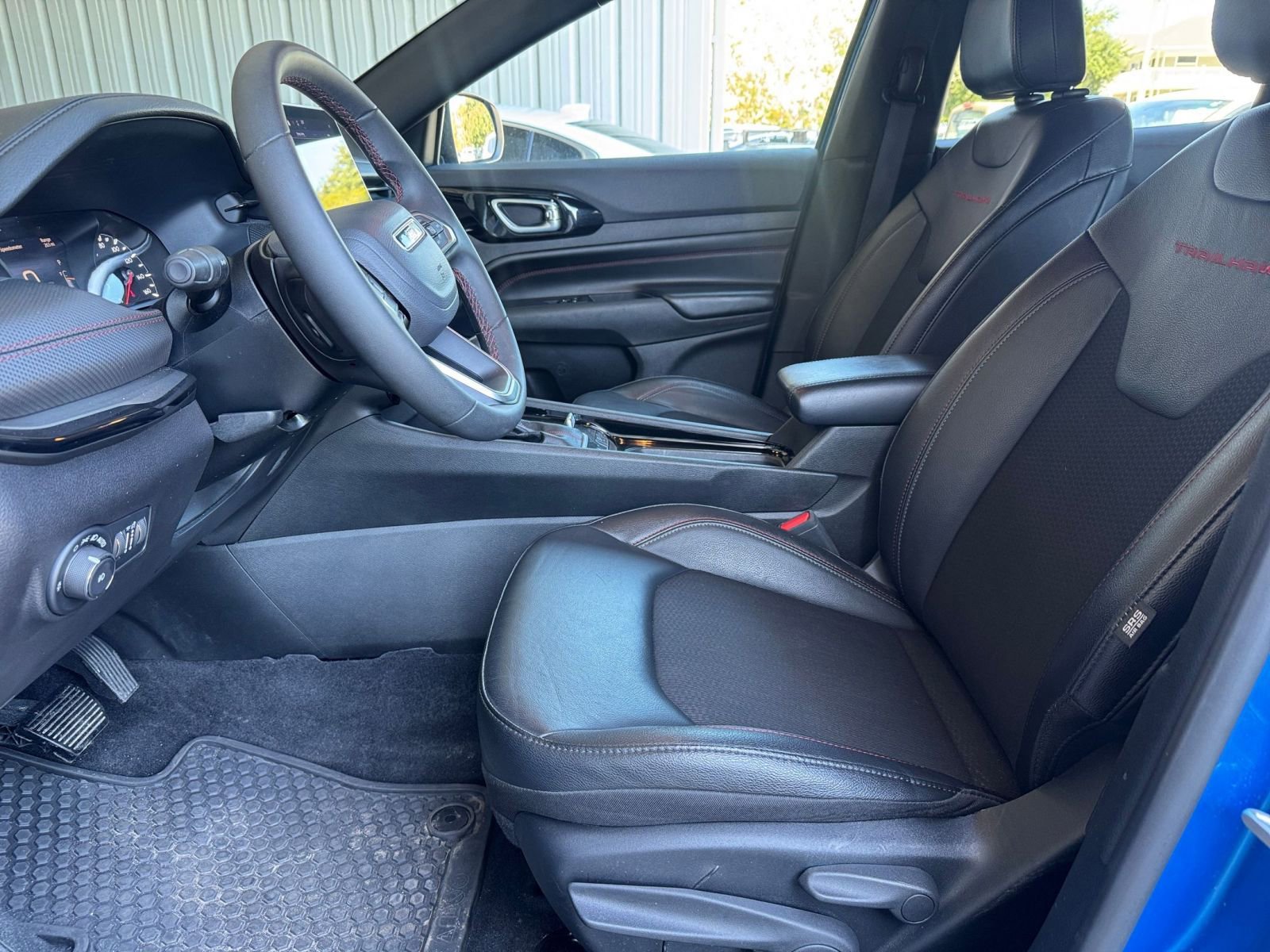 Thumbnail: 2025 Jeep Compass - 28