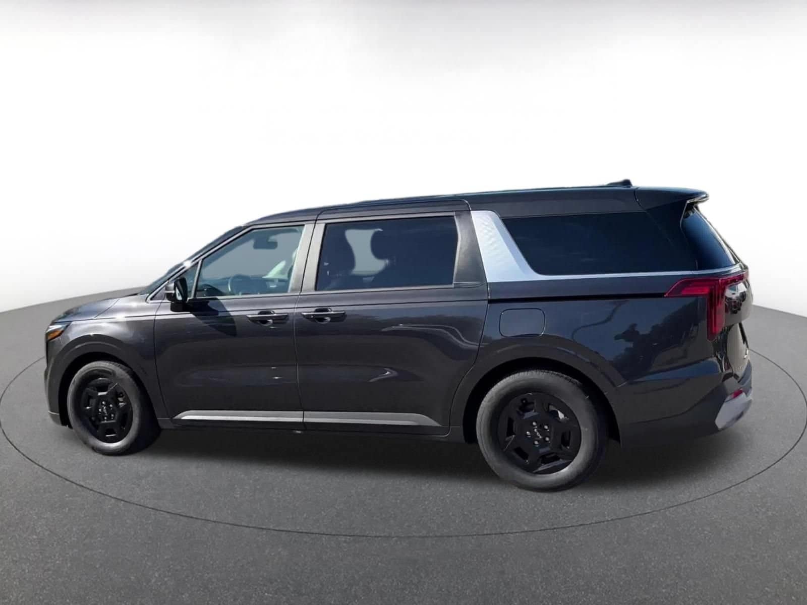 Thumbnail: 2026 Kia Carnival - 8