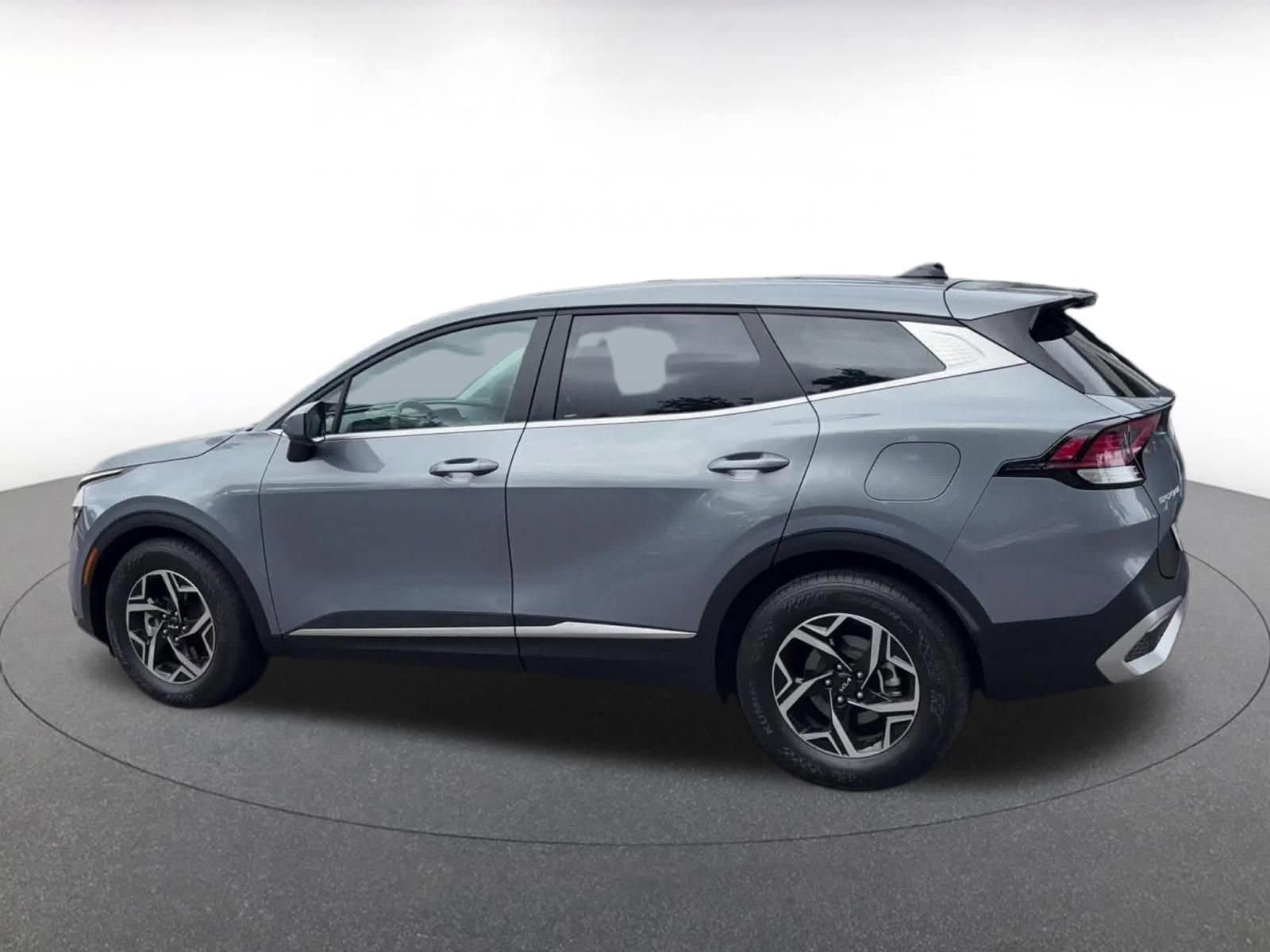 Thumbnail: 2025 Kia Sportage - 9