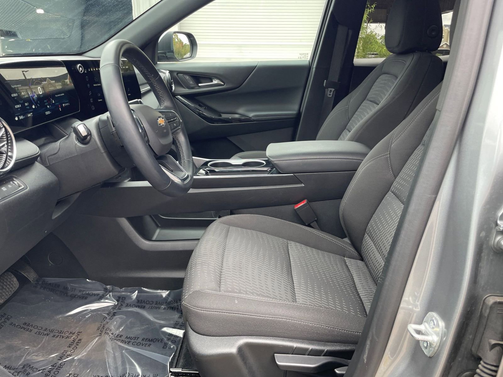 Thumbnail: 2025 Chevrolet Equinox - 25