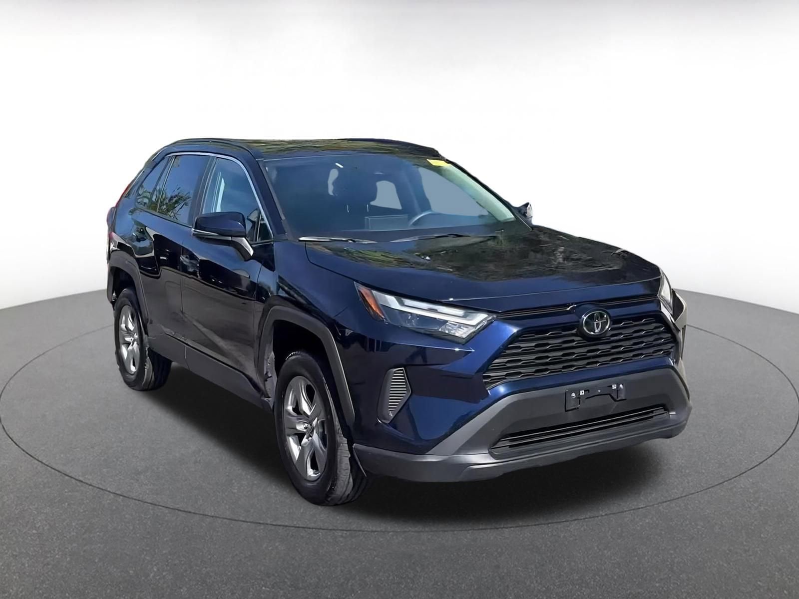 Thumbnail: 2025 Toyota RAV4 - 2