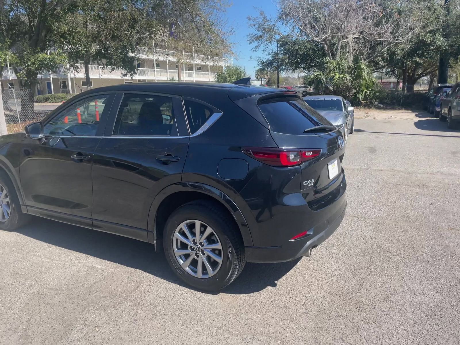 Thumbnail: 2025 Mazda CX-5 - 9