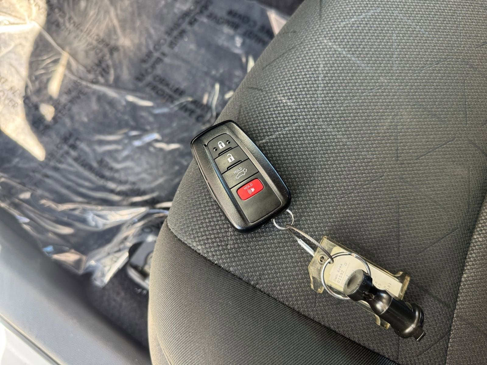 Thumbnail: 2025 Toyota RAV4 - 22