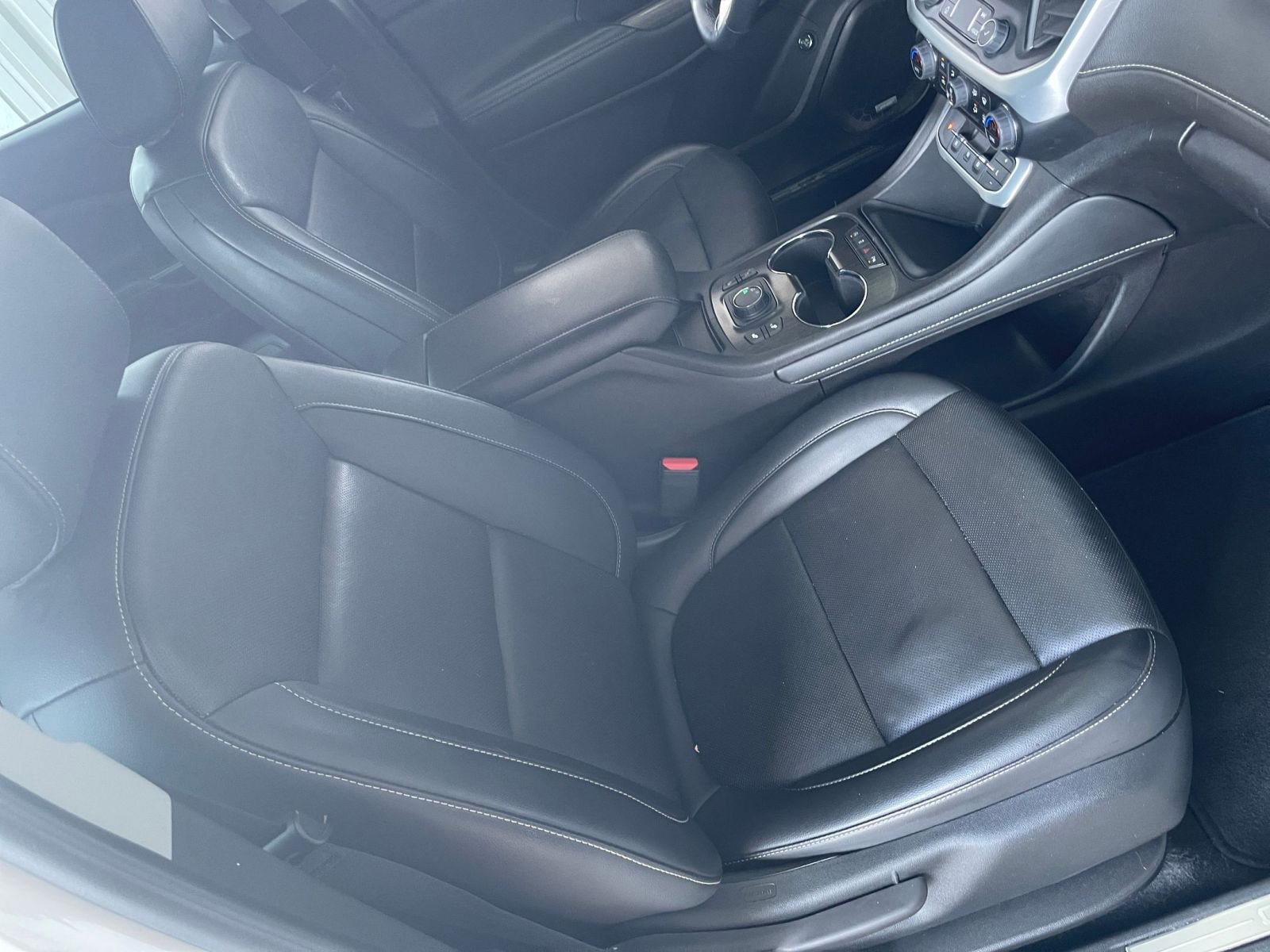 Thumbnail: 2023 GMC Acadia - 29