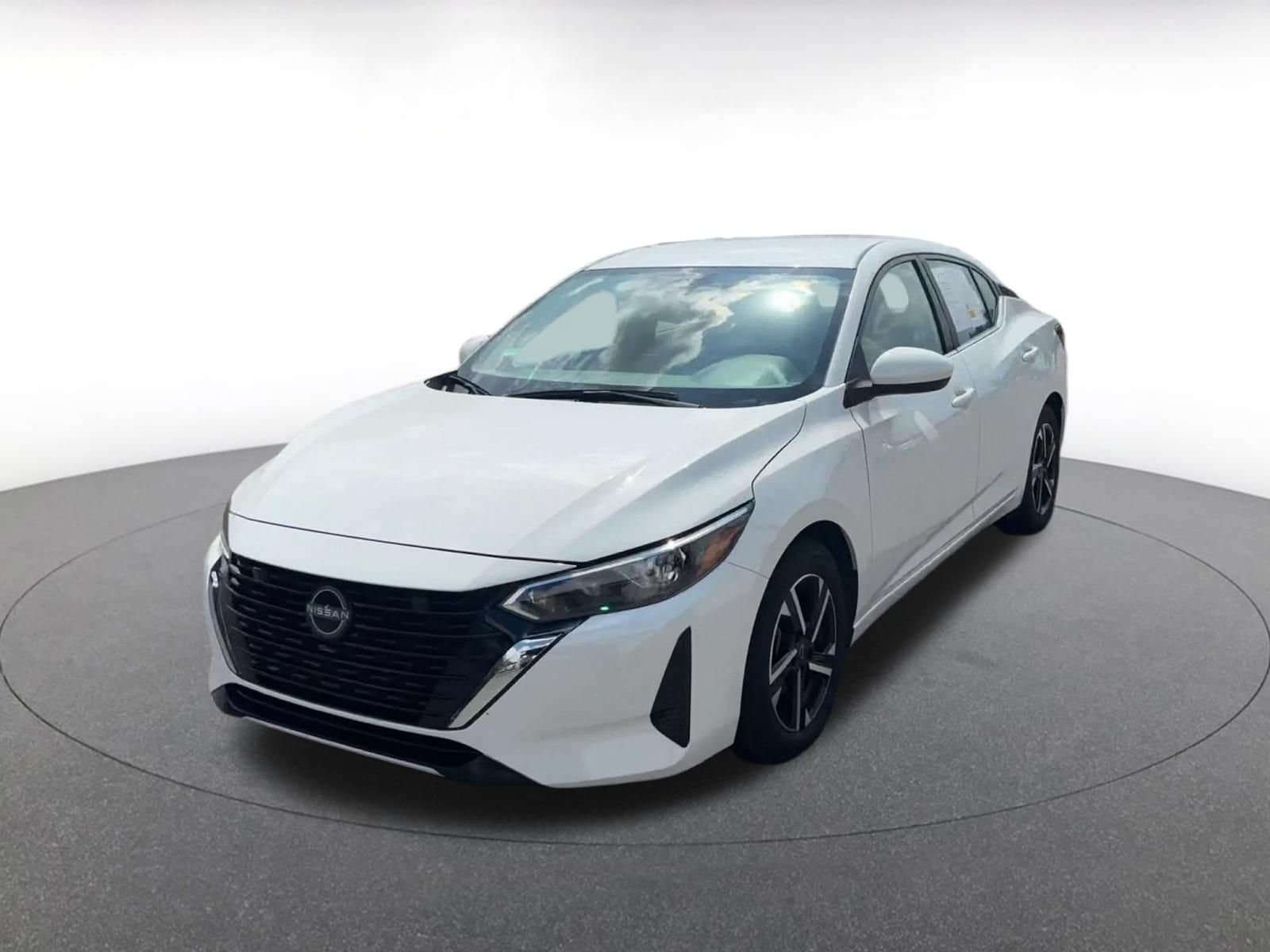Thumbnail: 2025 Nissan Sentra - 4
