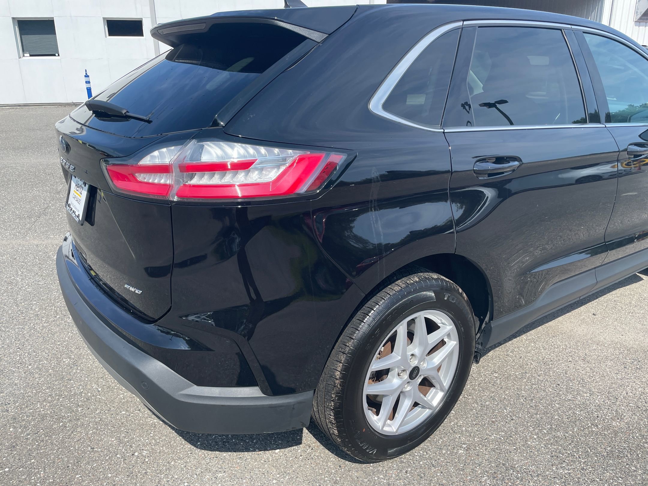 Thumbnail: 2023 Ford Edge - 9
