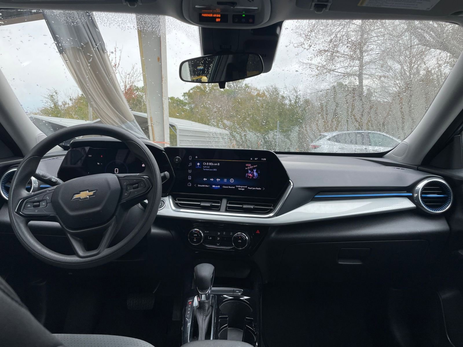 Thumbnail: 2025 Chevrolet Trax - 32