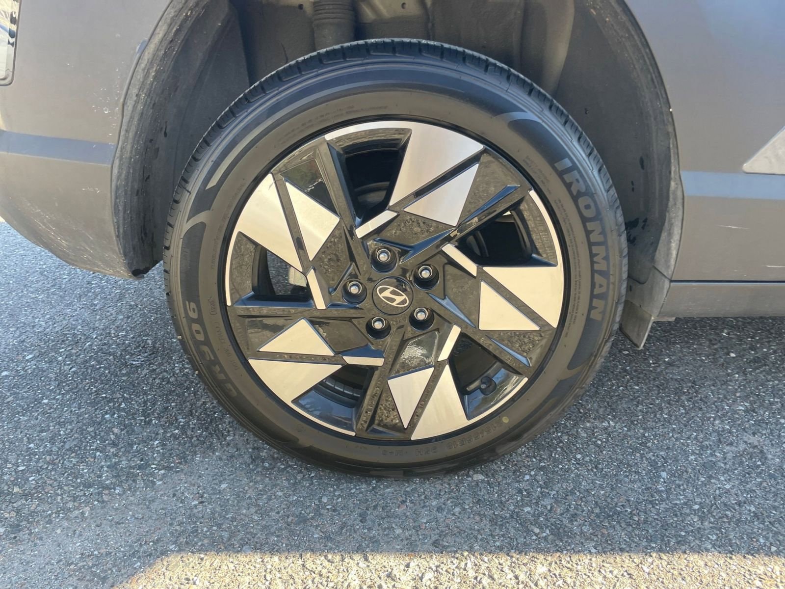 Thumbnail: 2025 Hyundai Kona - 30