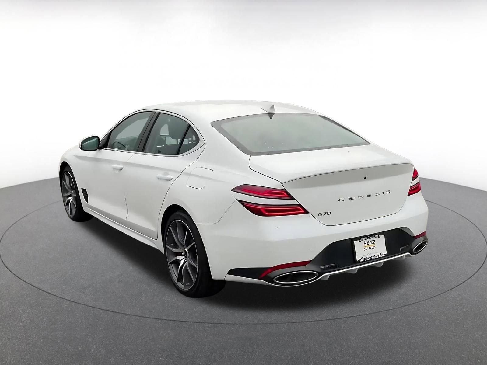 Thumbnail: 2025 Genesis G70 - 10