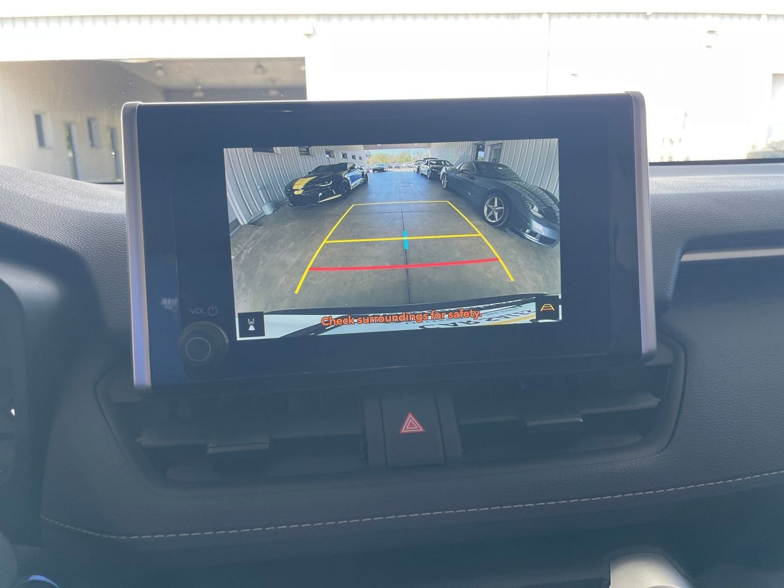 Thumbnail: 2025 Toyota RAV4 - 17