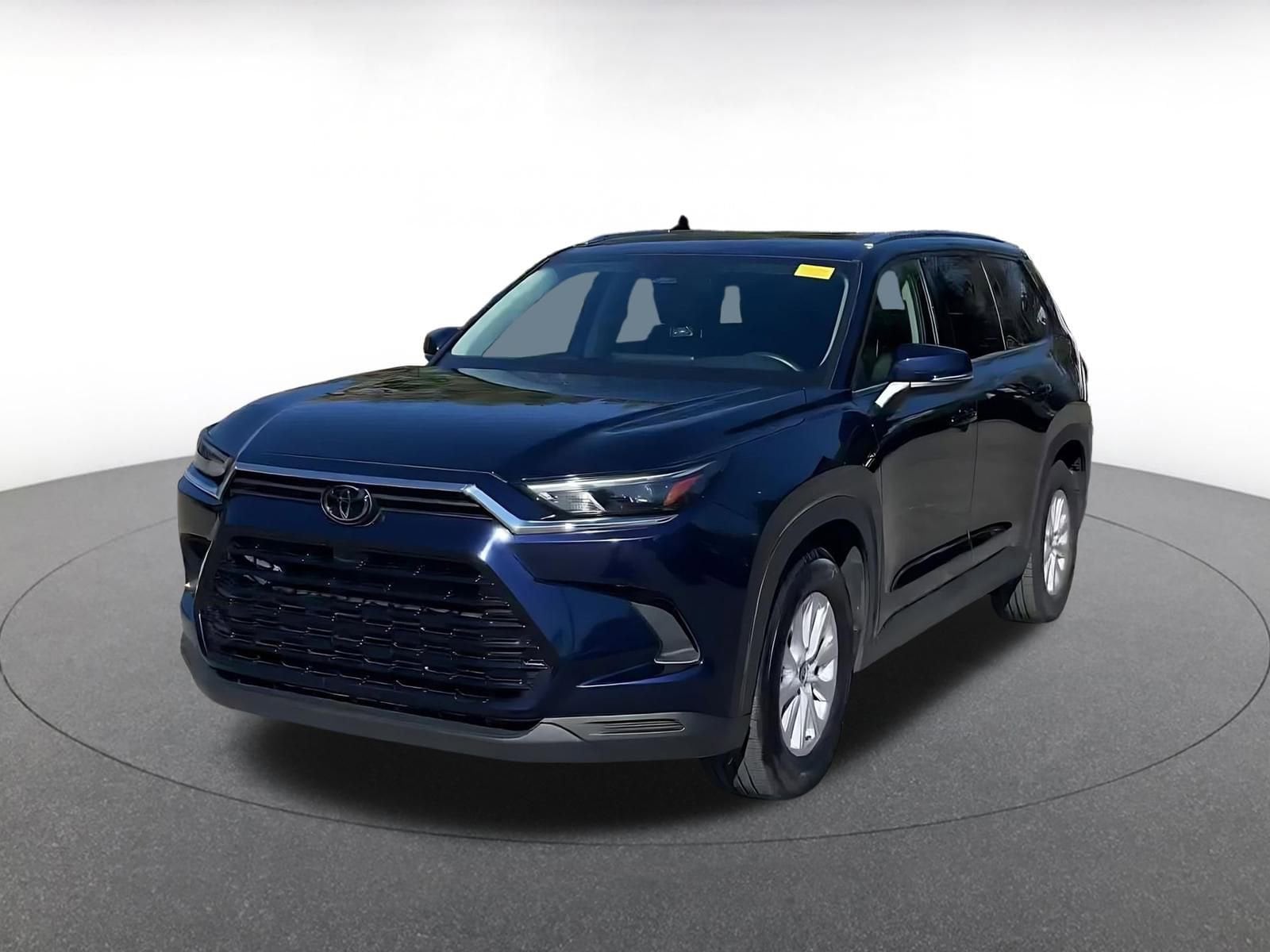 Thumbnail: 2025 Toyota Grand Highlander - 4