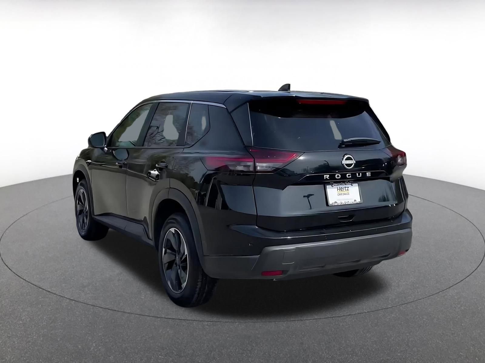 Thumbnail: 2025 Nissan Rogue - 10