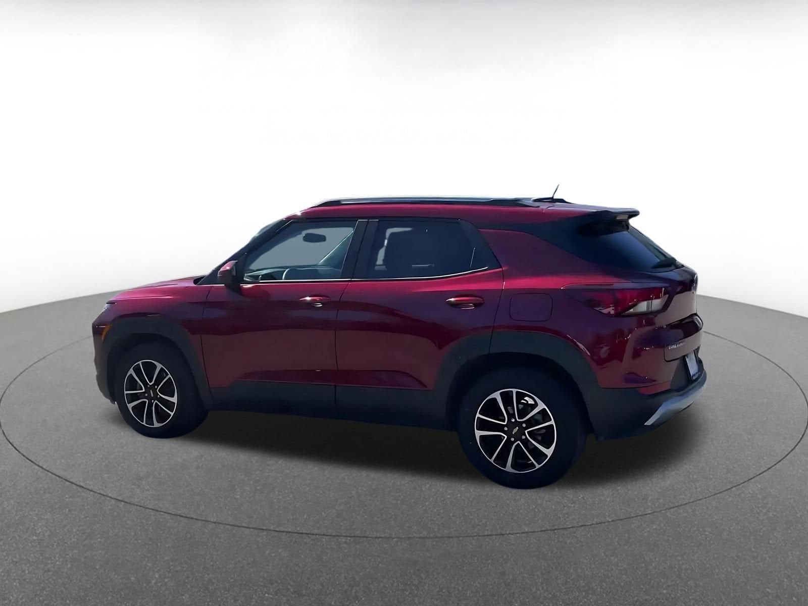 Thumbnail: 2025 Chevrolet TrailBlazer - 9