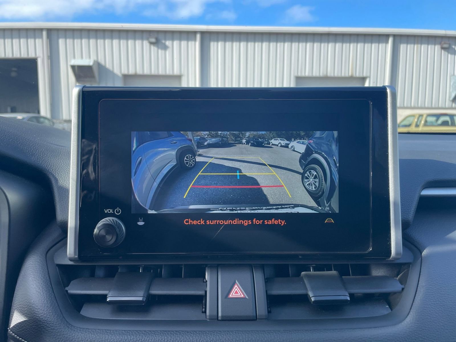 Thumbnail: 2025 Toyota RAV4 - 17