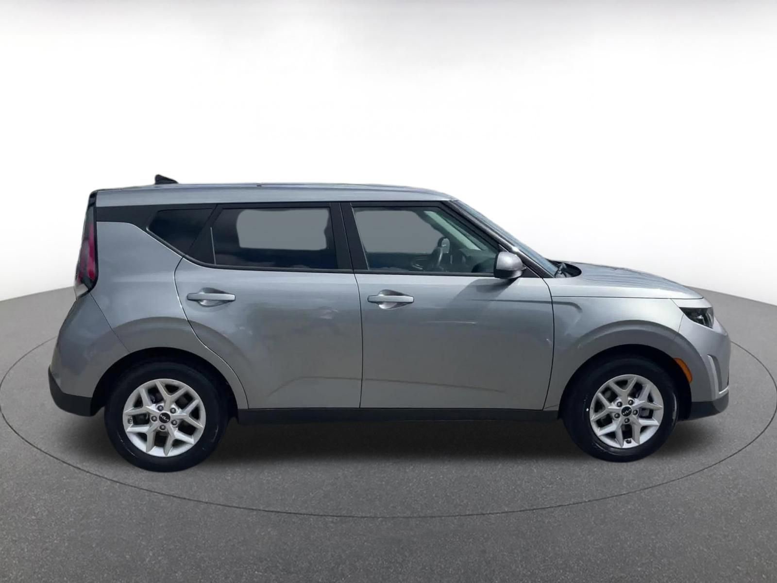 Thumbnail: 2025 Kia Soul - 16
