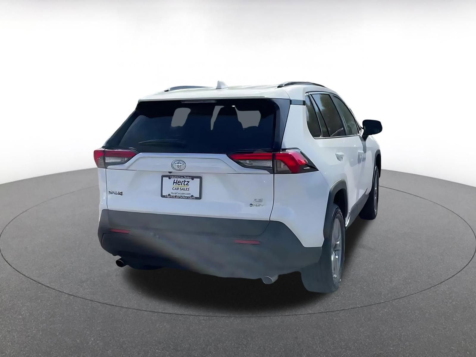 Thumbnail: 2025 Toyota RAV4 - 12