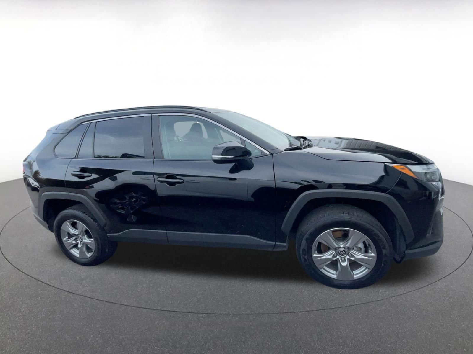 Thumbnail: 2025 Toyota RAV4 - 4