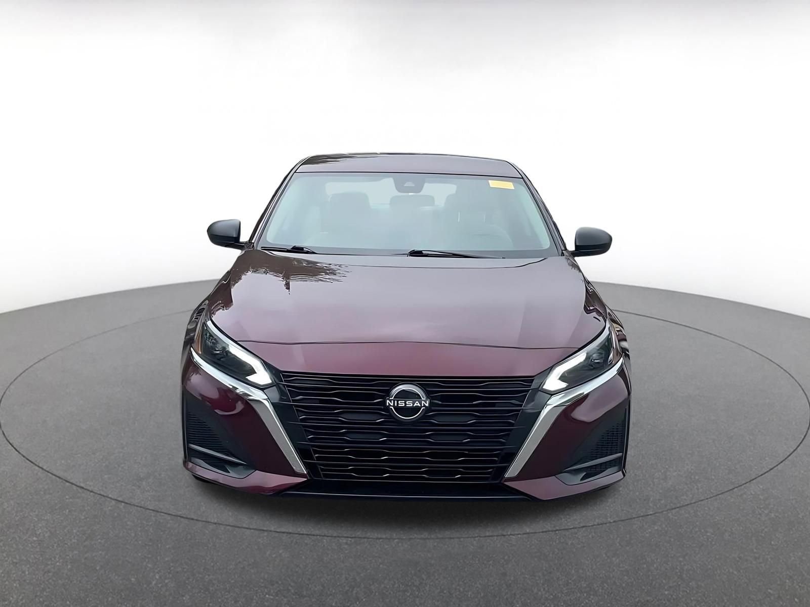 Thumbnail: 2025 Nissan Altima - 3