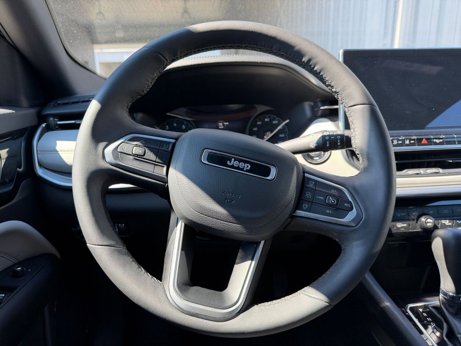 Thumbnail: 2025 Jeep Compass - 29