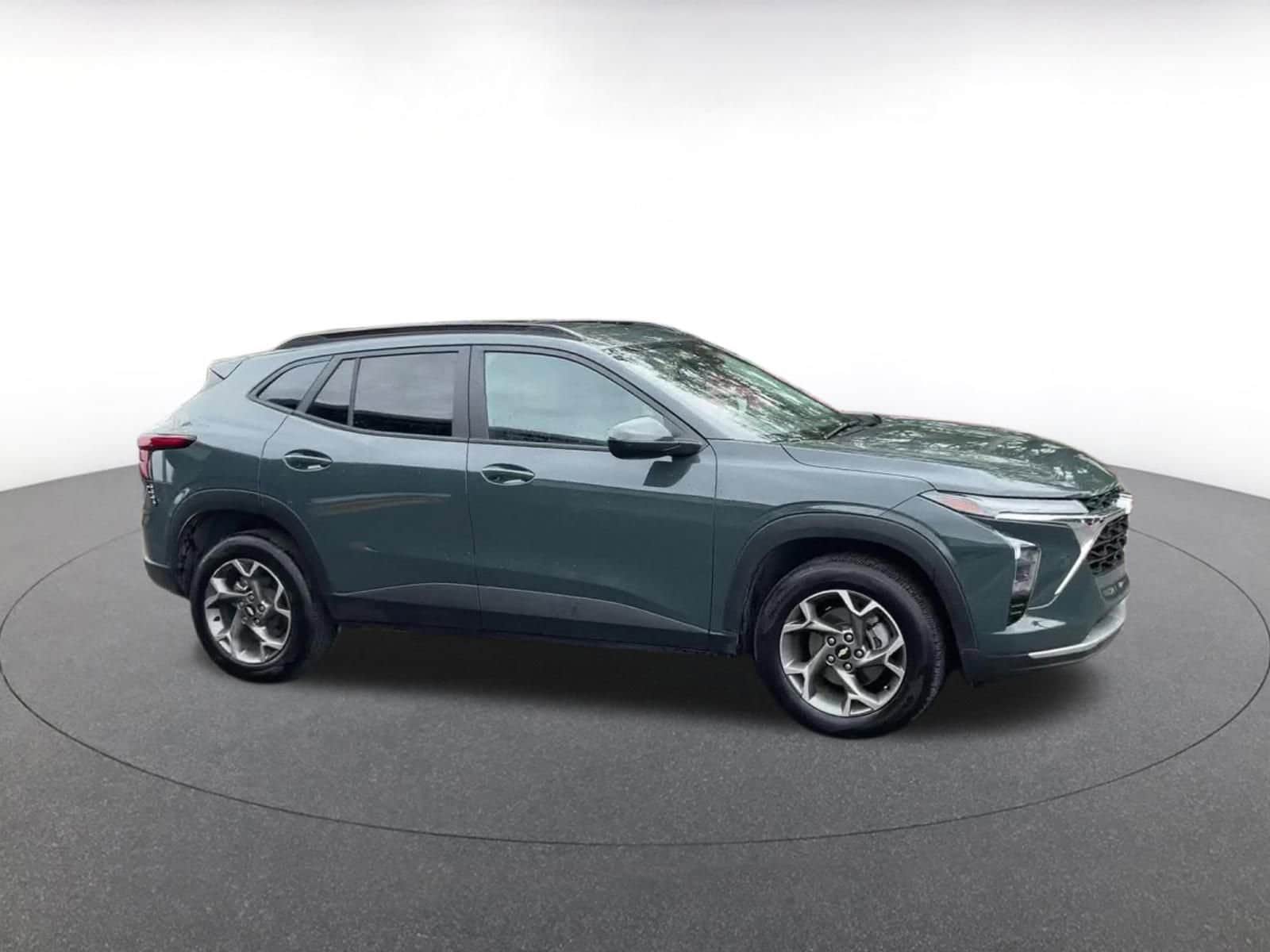 Thumbnail: 2025 Chevrolet Trax - 1