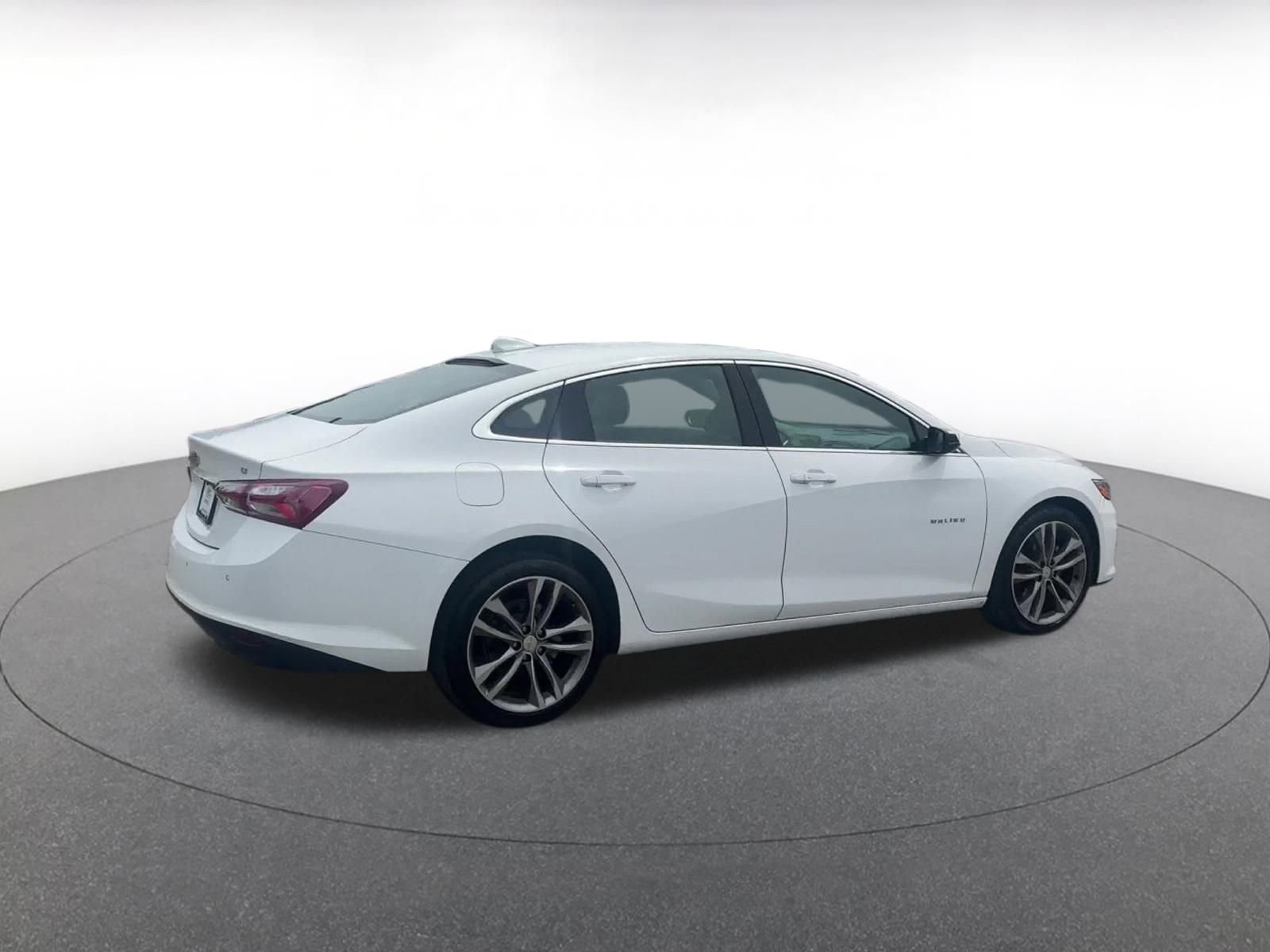 2024 Chevrolet Malibu LT 11