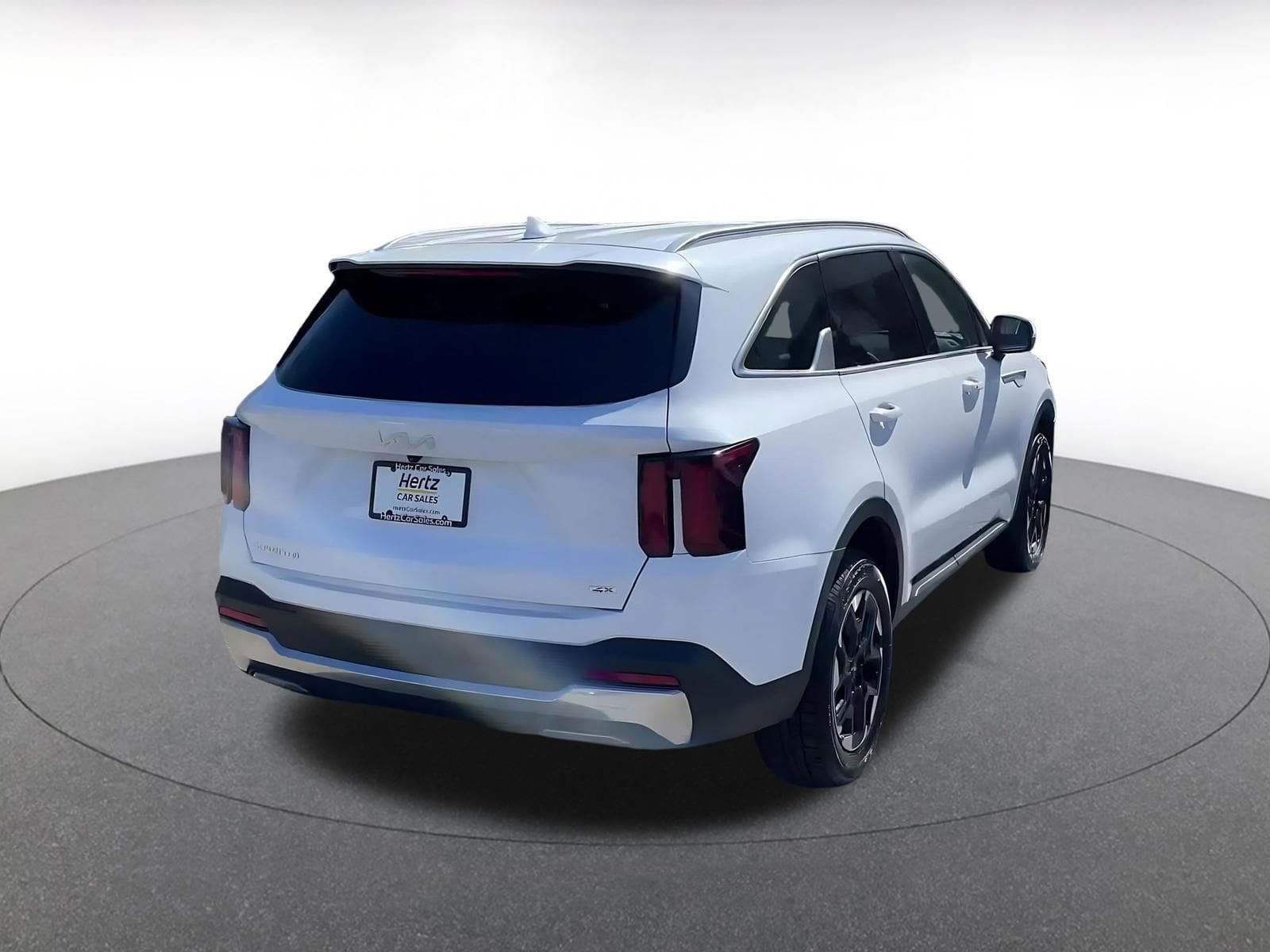 Thumbnail: 2024 Kia Sorento - 12