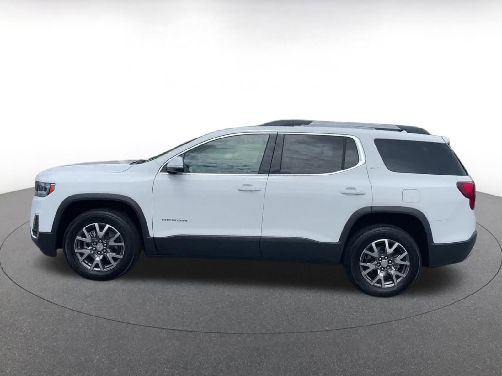 Thumbnail: 2023 GMC Acadia - 7