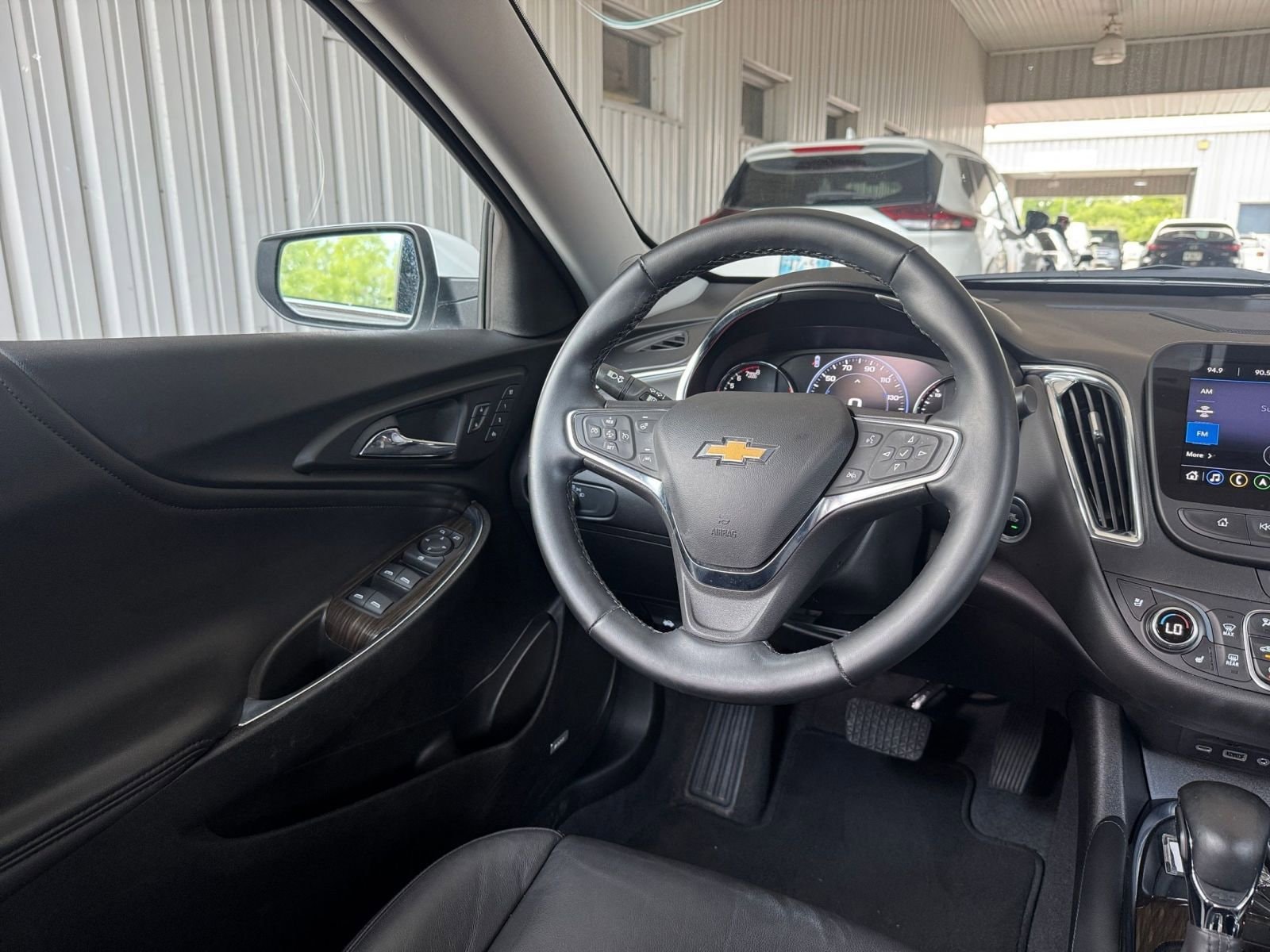 2024 Chevrolet Malibu LT 27