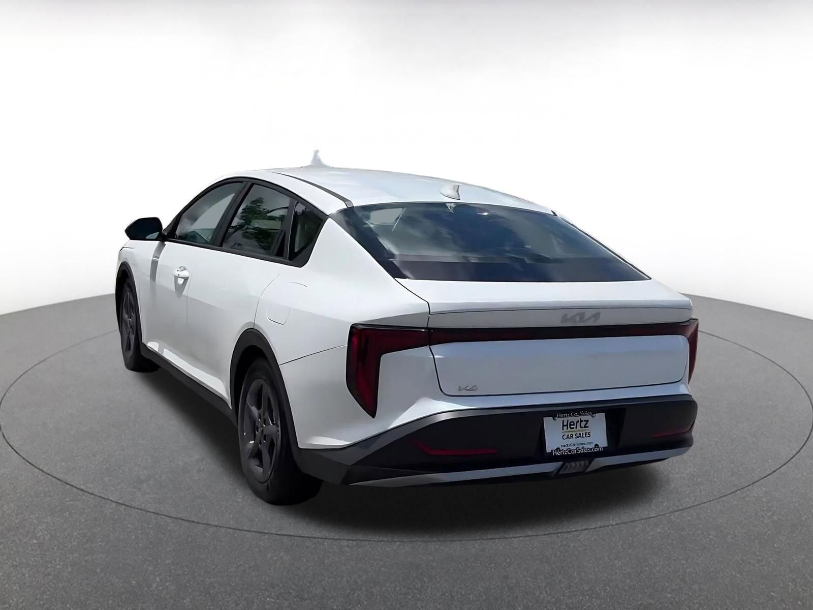 Thumbnail: 2025 Kia K4 - 10