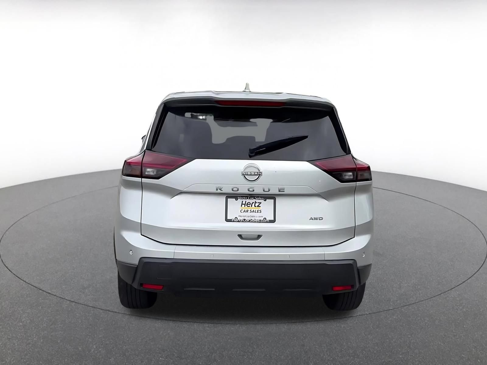 Thumbnail: 2025 Nissan Rogue - 9
