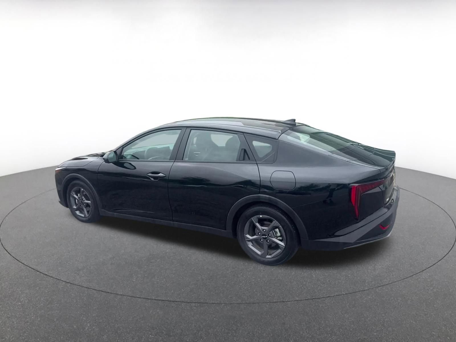 Thumbnail: 2025 Kia K4 - 9