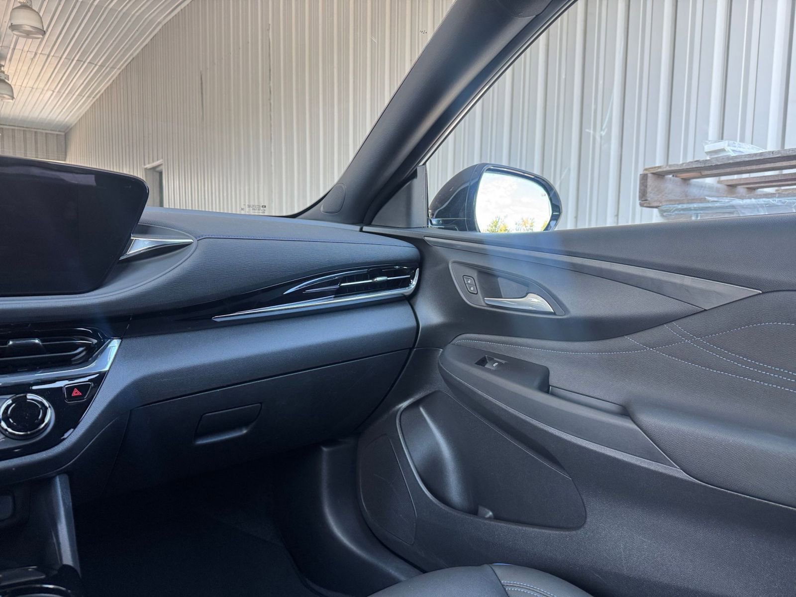 Thumbnail: 2025 Buick Envista - 33