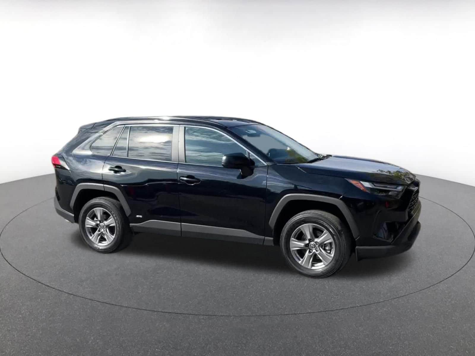 Thumbnail: 2025 Toyota RAV4 - 1