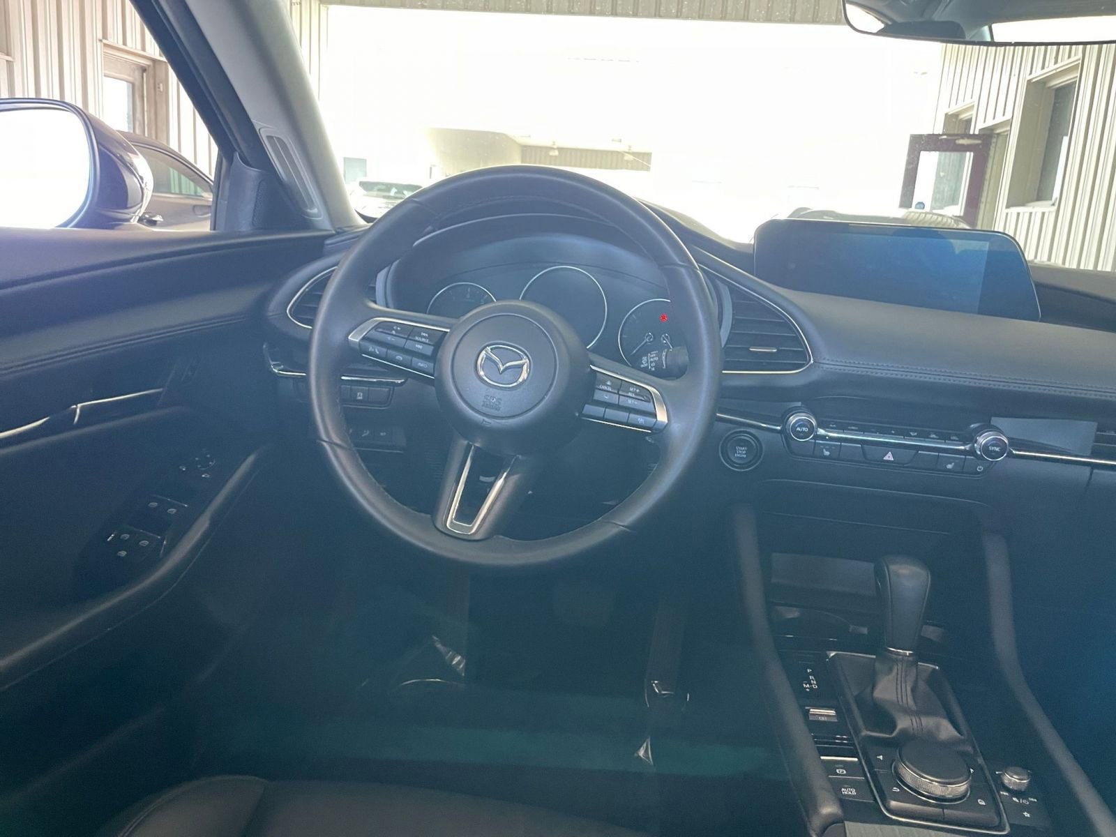 Thumbnail: 2025 Mazda Mazda3 - 31