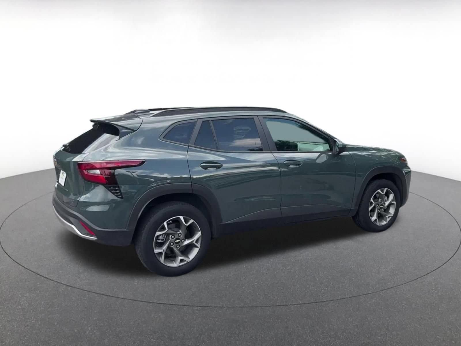 Thumbnail: 2025 Chevrolet Trax - 12